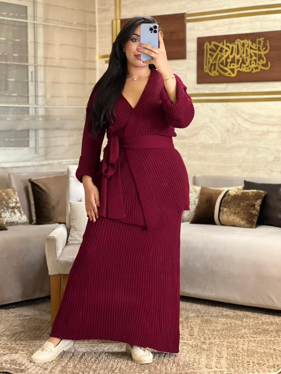 Elegant Ribbed Dress