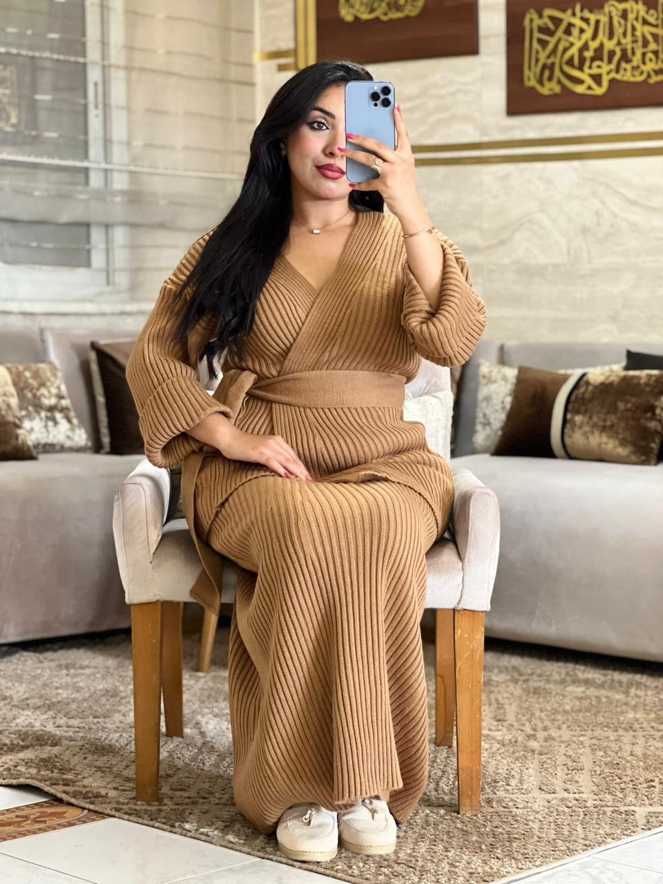 Elegant Ribbed Dress